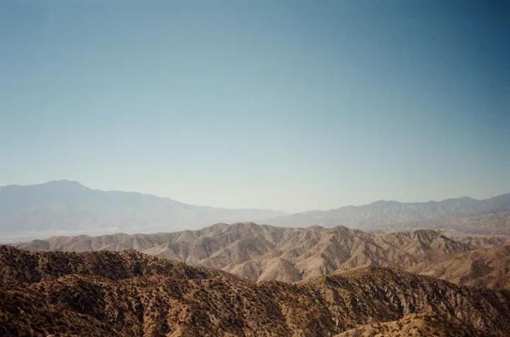 Serene Modern Home Backdoor With Great Wifi, Games, Movies, Patio Seating And Bbq Easy Access To North Joshua Tree National Park In 10 Minutes 트웬티나인팜스 외부 사진