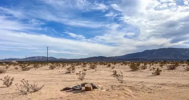 Serene Modern Home Backdoor With Great Wifi, Games, Movies, Patio Seating And Bbq Easy Access To North Joshua Tree National Park In 10 Minutes 트웬티나인팜스 외부 사진